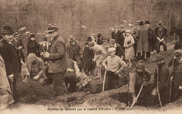 glozel_rue_des_archives